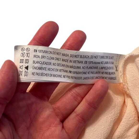 3 for $30! Forever‎ 21 light pink blouse - Picture 4 of 7